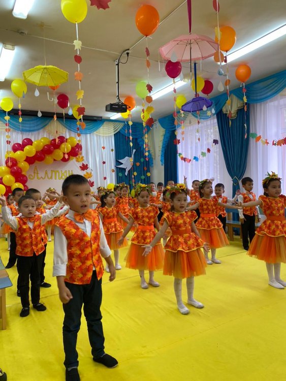 "Алтын күз" мерекелік ертеңгіліктері